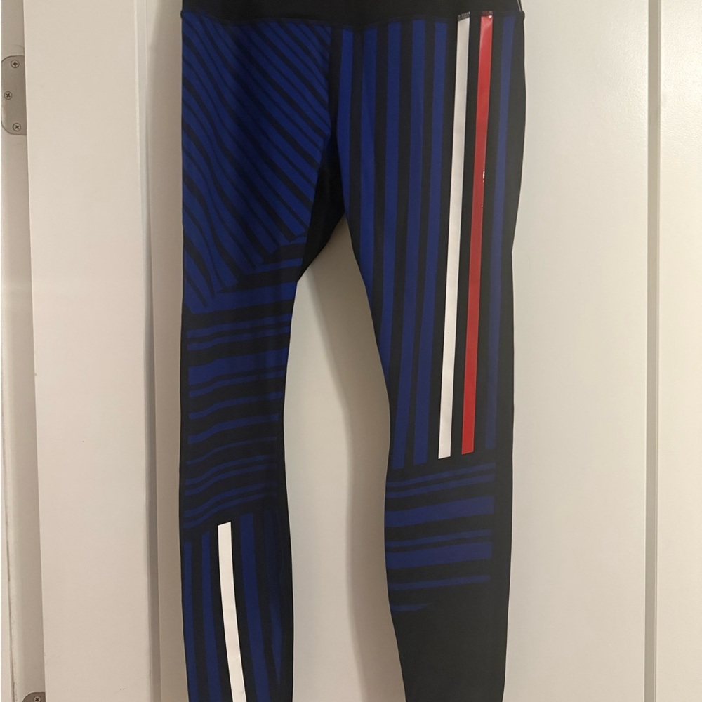 Athleta Sketch Sonar 7/8 Tights